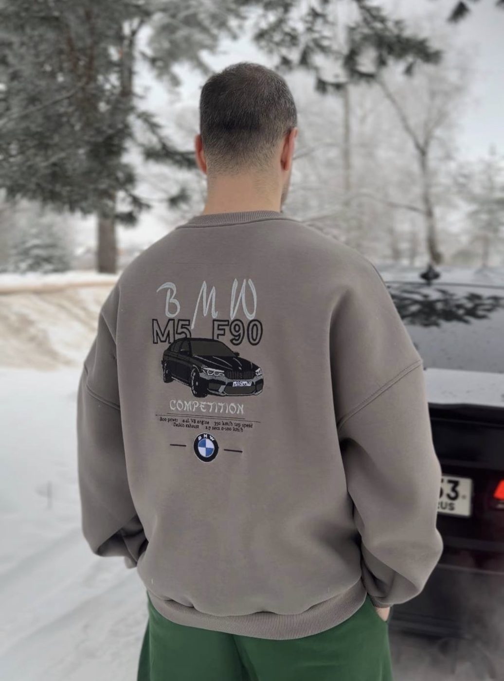 Пример автомобильной вышивки Million Car